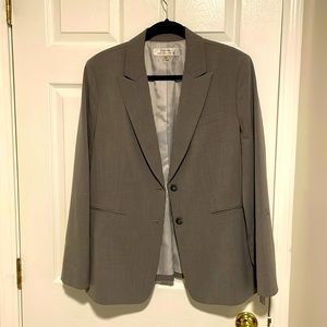 Tahari Grey Blazer 16